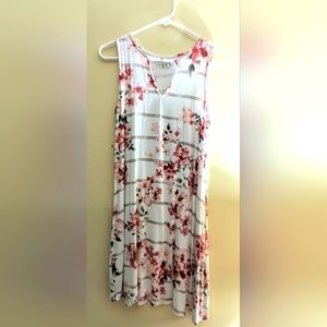 Beautiful Sleeveless Maurices Dress Size Small
